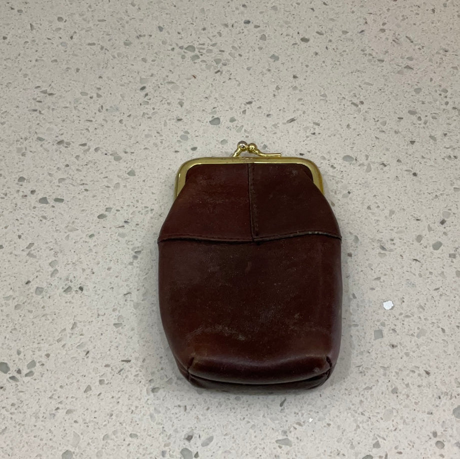 Rolfs leather coin discount purse